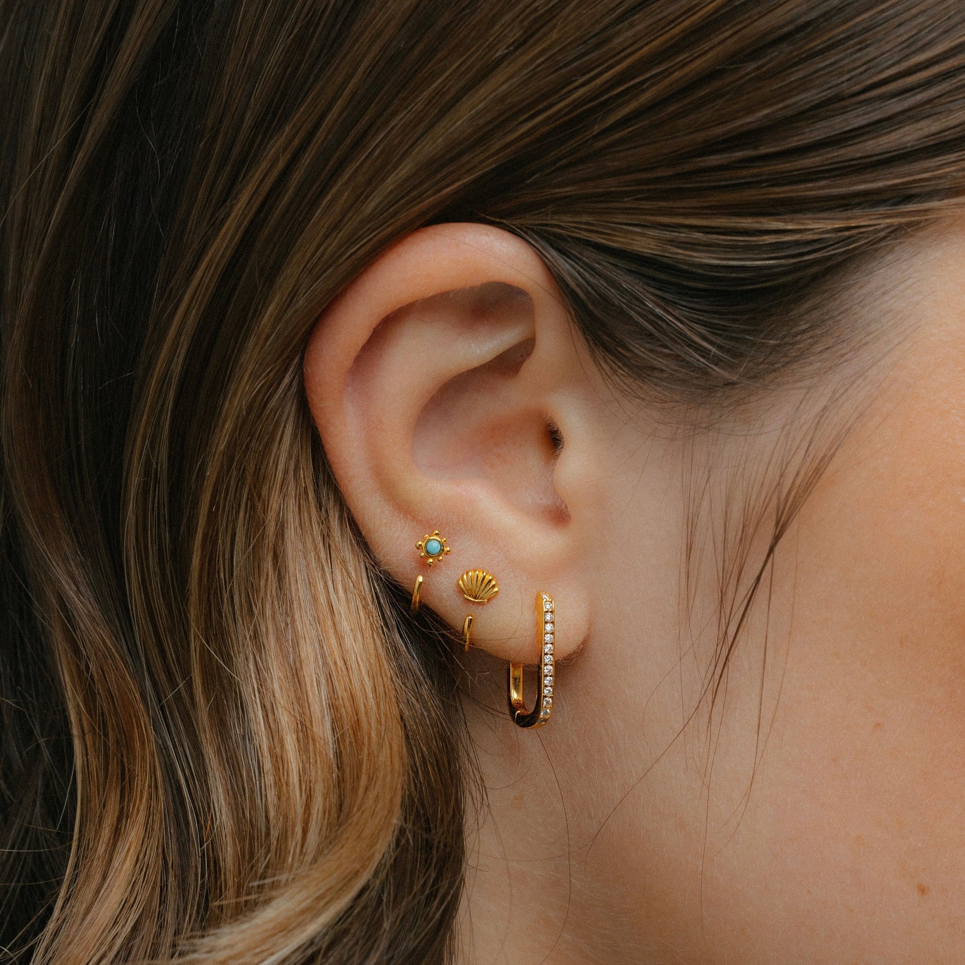 Stay Close Seashell Hoops