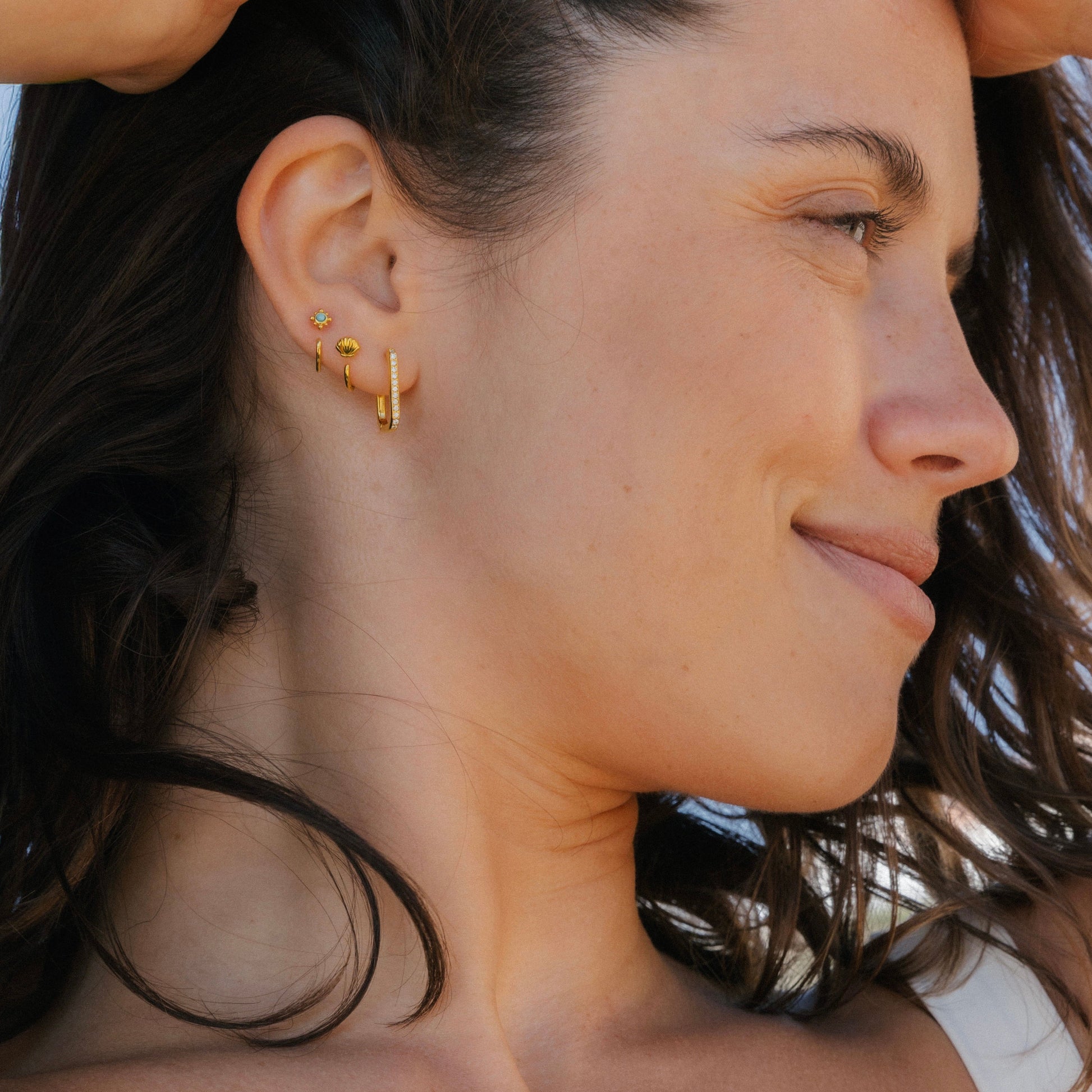 Pavé Lock Medium Hoops
