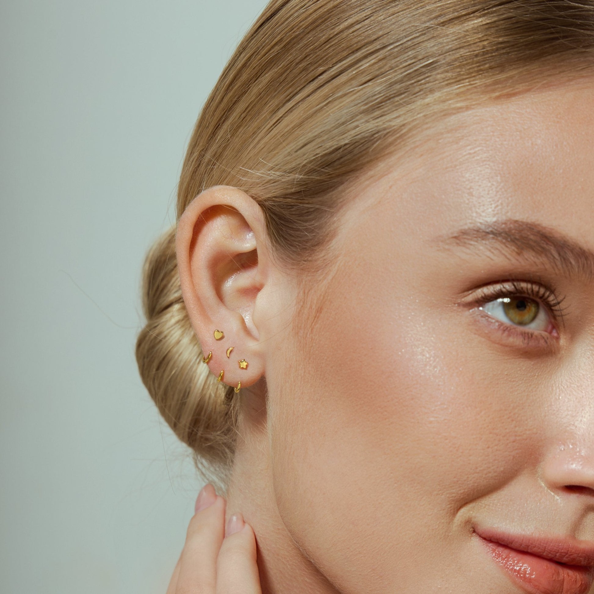 Stay Close Moon Hoops