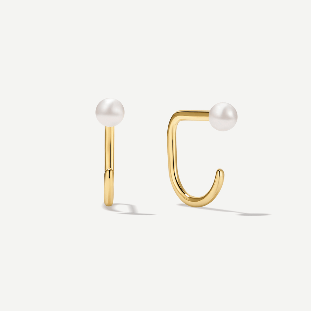 Stay Close Pearl Hoops