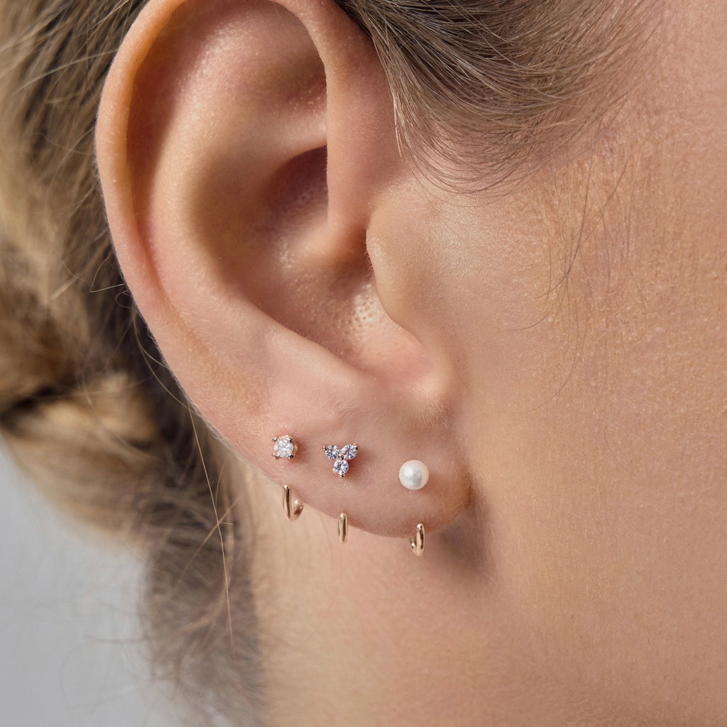 Stay Close Pearl Hoops Set