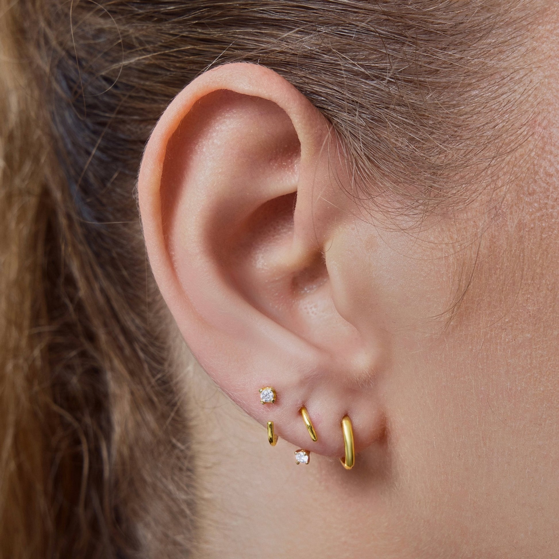 Swerve Moissanite Hoops